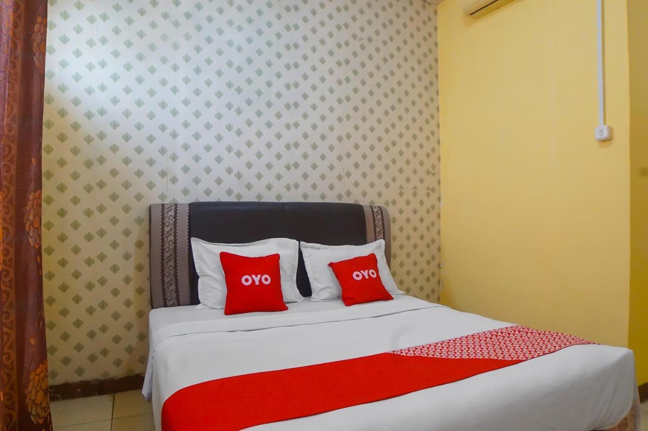 Reddoorz At Jalan Japaris Medan Hotell Exteriör bild