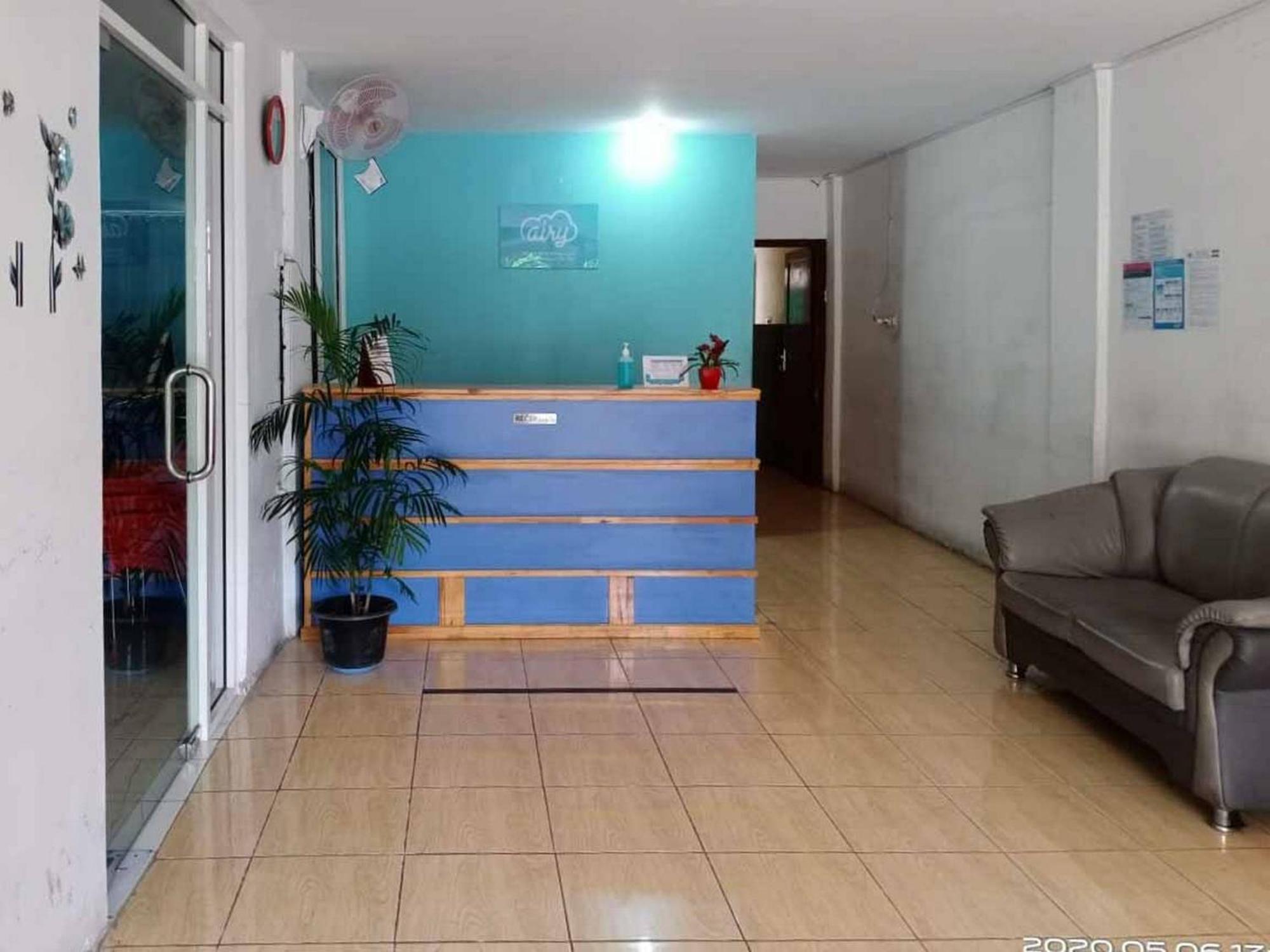 Reddoorz At Jalan Japaris Medan Hotell Exteriör bild